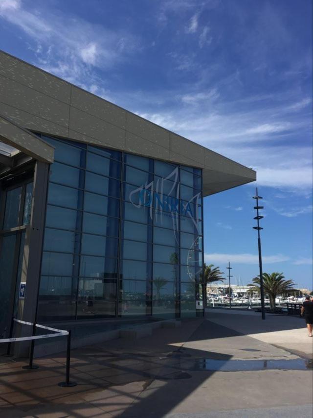 Appartement T2 Au Port De Canet-En-Roussillon - Proche De La Plage Et De L'Aquarium Oniria Exteriér fotografie